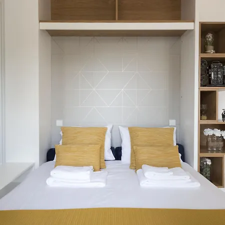 S. Bento Downtown Apartment