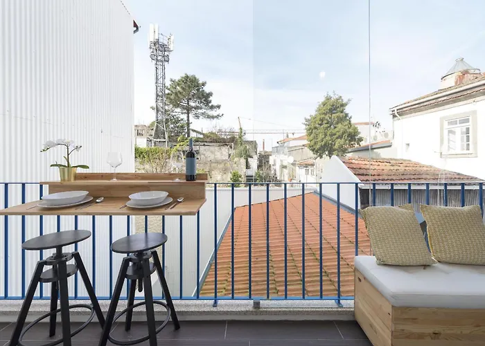 S. Bento Downtown Apartment